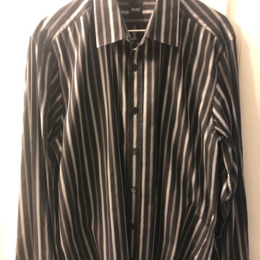 Hugo Boss L/S Dress Shirt  Size XL  used